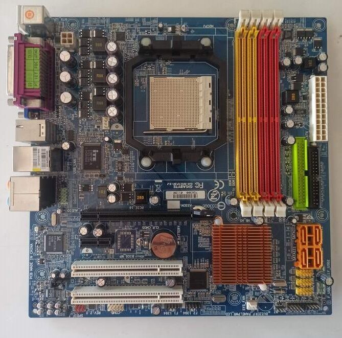 GIGABYTE GA-M61PM-S2 ANAKART REV 2.0 AM2 ANAKART DDR2