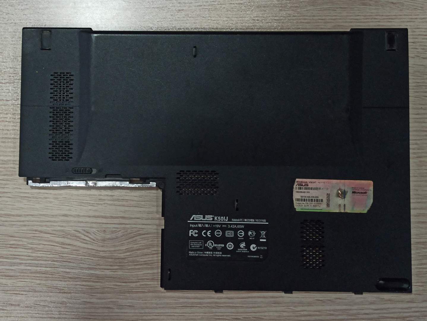 Asus K50 Alt Kapak K50IJ Alt Kapak 13GNVK10P051-1-1 13N0-EJA0911