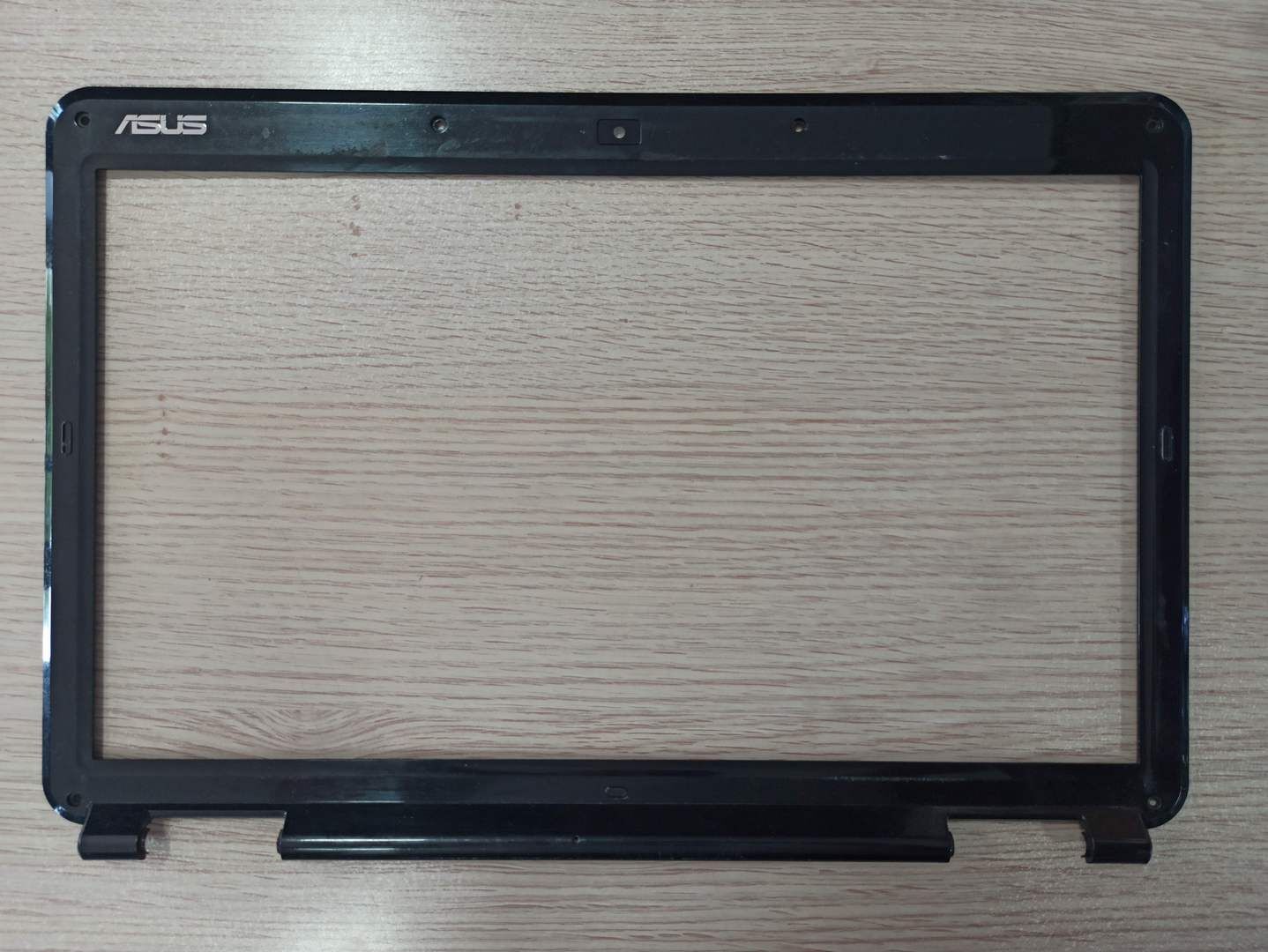 Asus K50 Bezel K50IJ Bezel 13N0-EJA0811 13GNVK1AP022-1