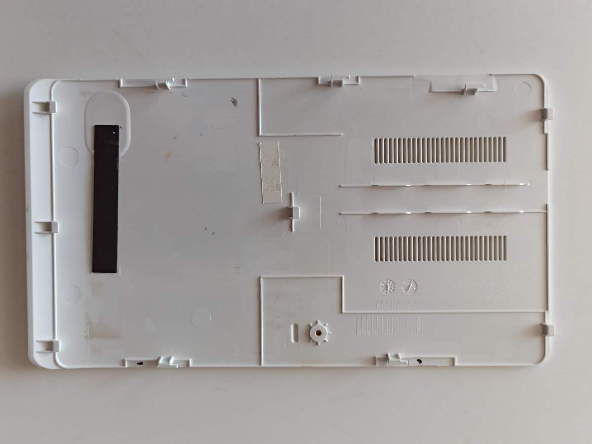@ORIGINAL SAMSUNG NP370R5E ALT KAPAK NP370 ALT KAPAK