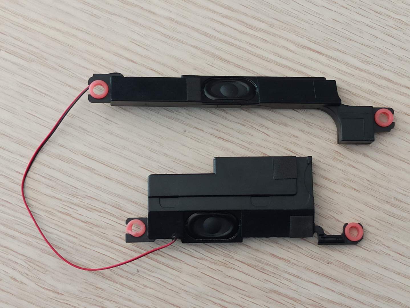 Hp 15-r120nt Hoparlör 749653-001 PK23000NZ00