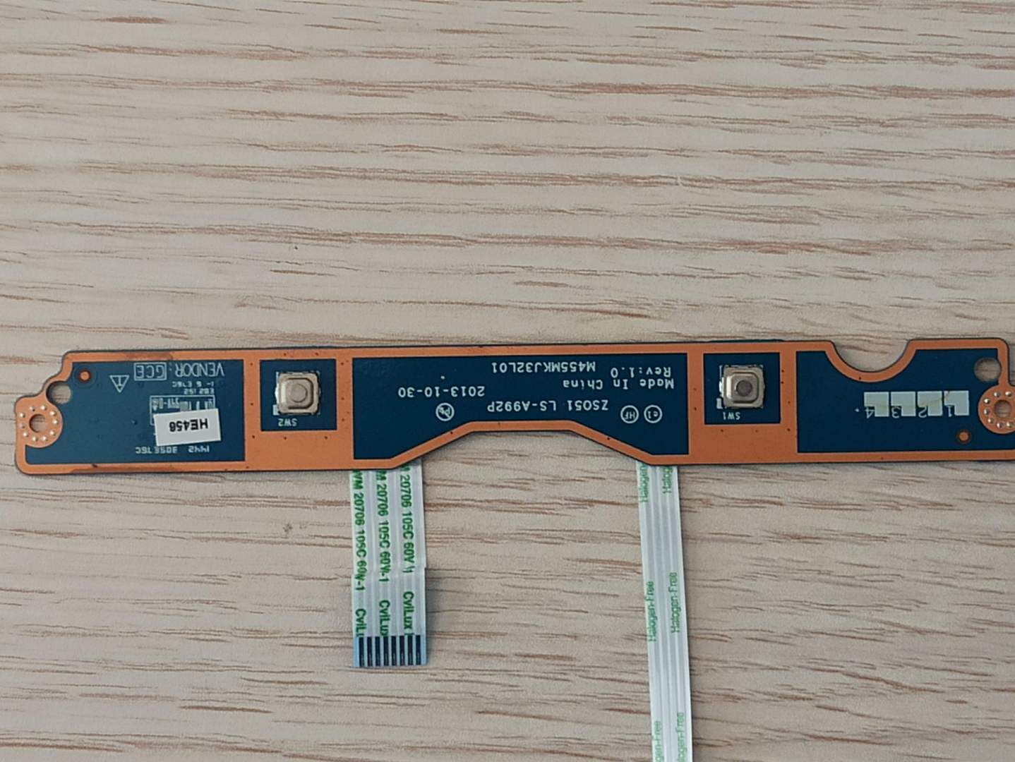 Hp 15-r120nt Mouse Button Board LS-A992P