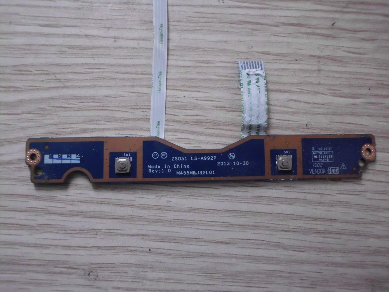@ORIGINAL Hp 15-r209nt Touchpad Button Board  LS-A992P