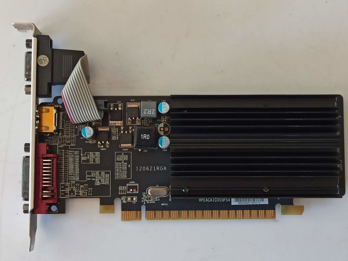 FX-835A-ZL 1GB 64 BİT HD 8350 GDDR3 HDMI EKRAN KARTI