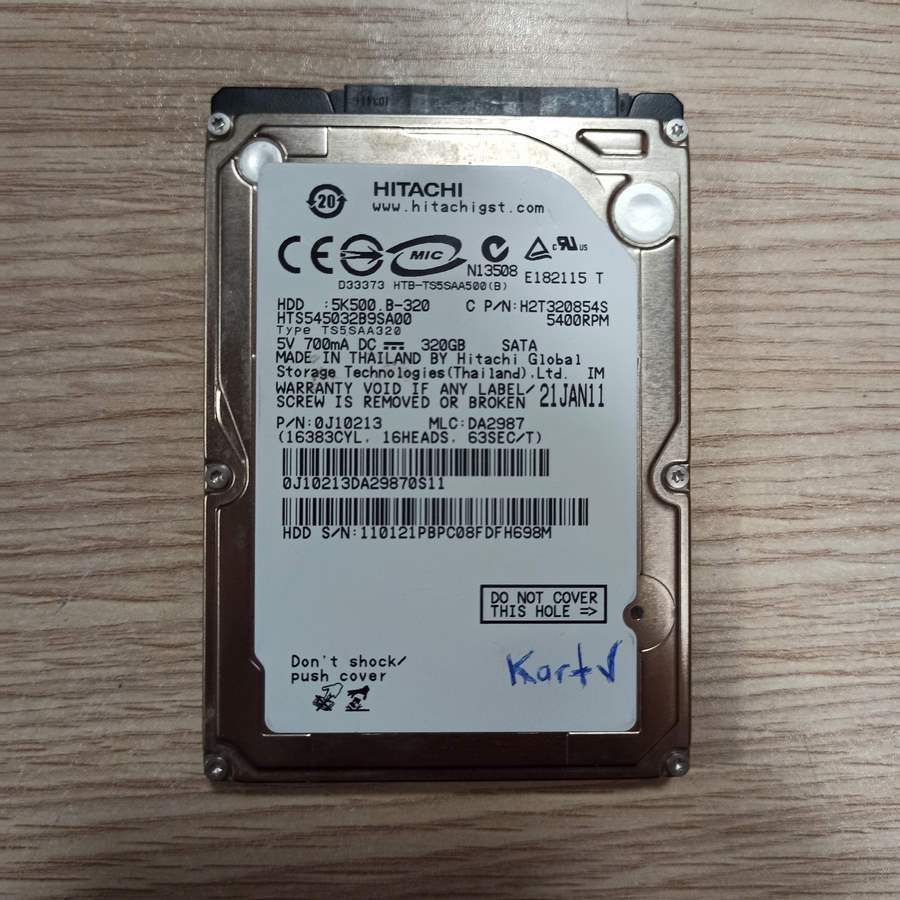Arızalı Harddisk 320GB HITACHI 5K500.B-320 HDT721032SLA380 110 0A90158 01