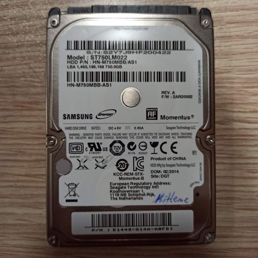 Arızalı Harddisk 750GB Samsung ST750LM022 HN-M750MBB/AS1 M8_REV.06 R00