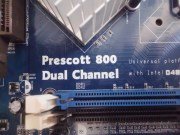 ASROCK DDR 775V88+ ANAKART AGP 775