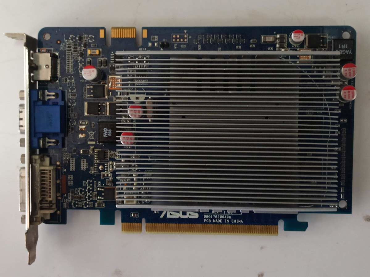 ASUS EN9500GT/DI/1GD2/V2/A 1 GB 9500GT EKRAN KARTI