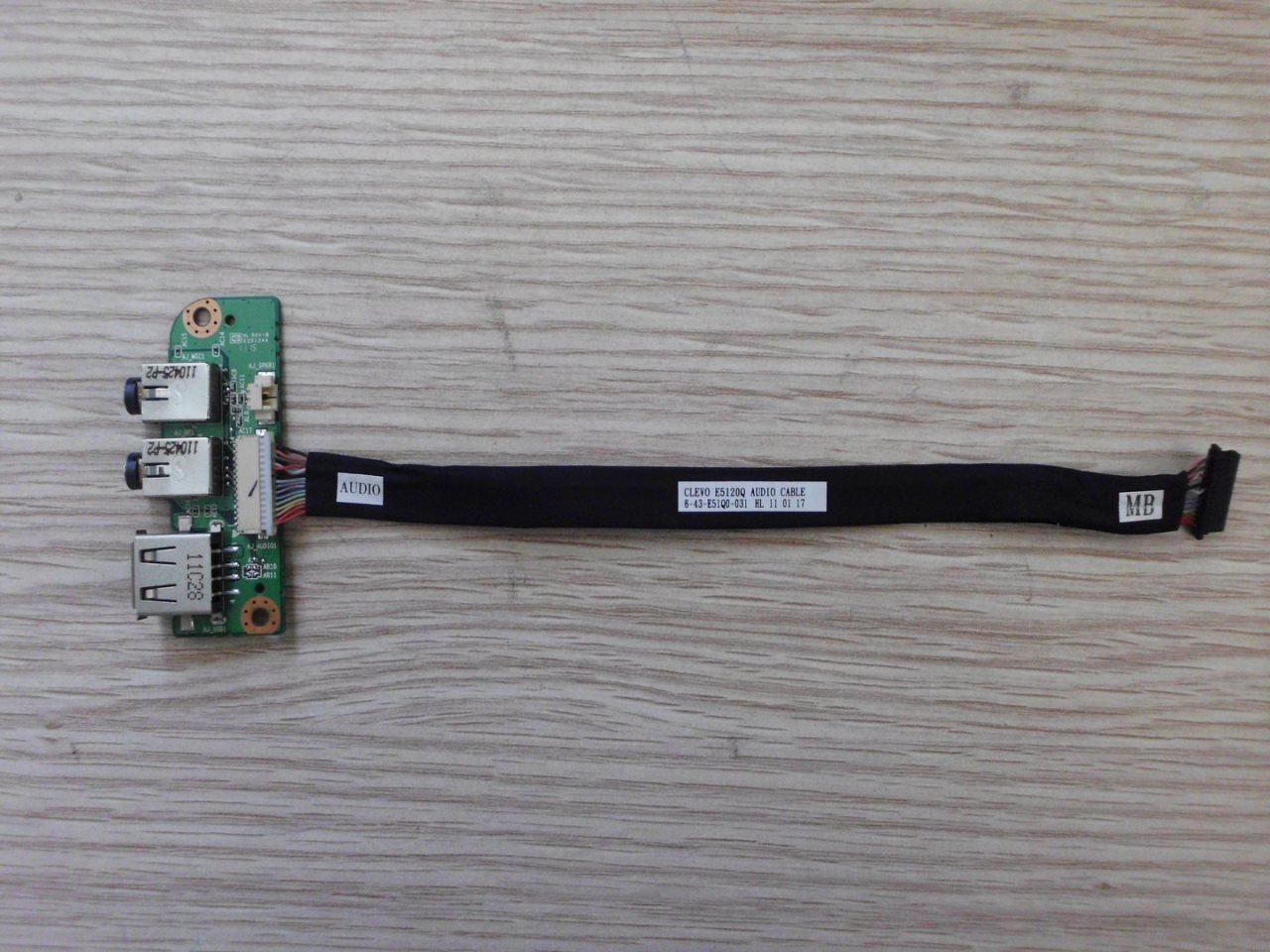 @ORIGINAL W258HP USB & AUDIO BOARD W258HPQ 6-43-E51Q0-031