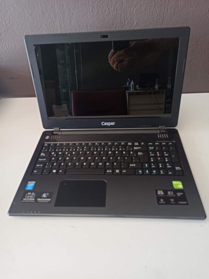 CASPER CSY NOTEBOOK I5 4200 - 8 GB - 256 SAMSUNG SSD
