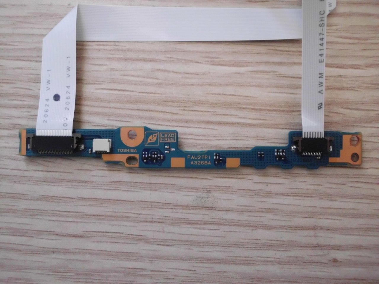 @ORIGINAL TOSHIBA Z930 TOUCH PAD BUTTON MOUSE BUTTON FAU2TP1 A3268A