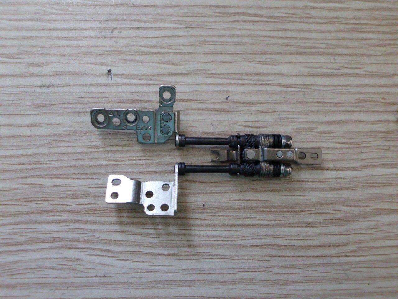 @ORIGINAL Asus TP200S Menteşe SOL TP200 Menteşe SOL E205SA Menteşe SOL TP205 Menteşe SOL