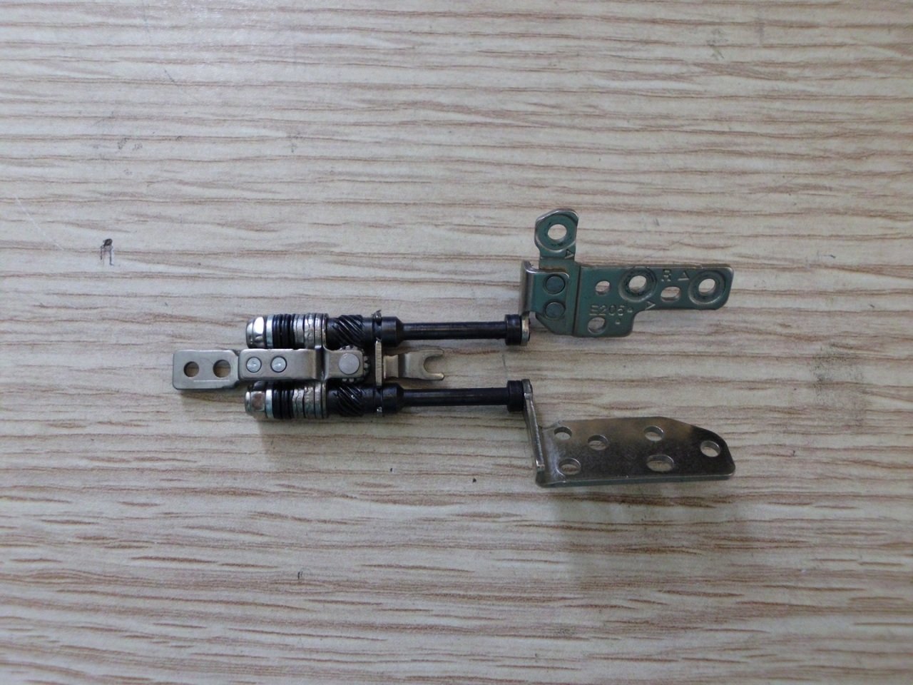 @ORIGINAL Asus TP200S Menteşe SAĞ TP200 Menteşe SAĞ E205SA Menteşe SAĞ TP205 Menteşe SAĞ
