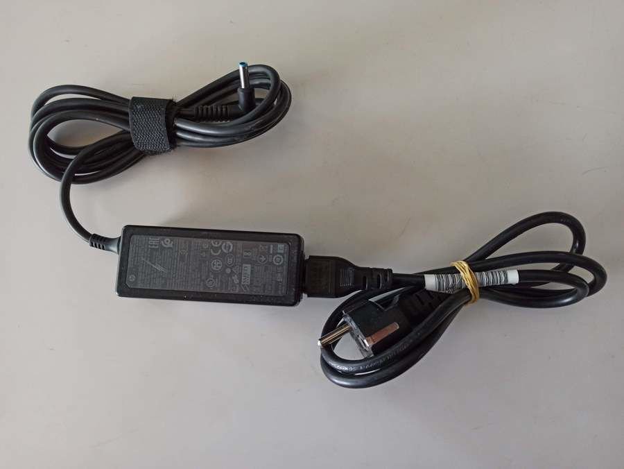 @ORIGINAL Hp 15-ra013nt ADAPTÖR ADP-45FE B 854054-003 741727-001