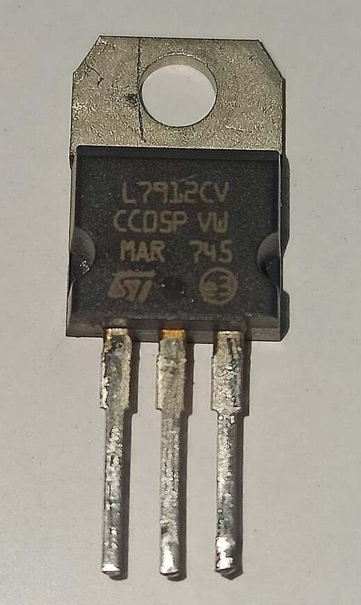 L7912CV Voltaj Regülatörü TO-220