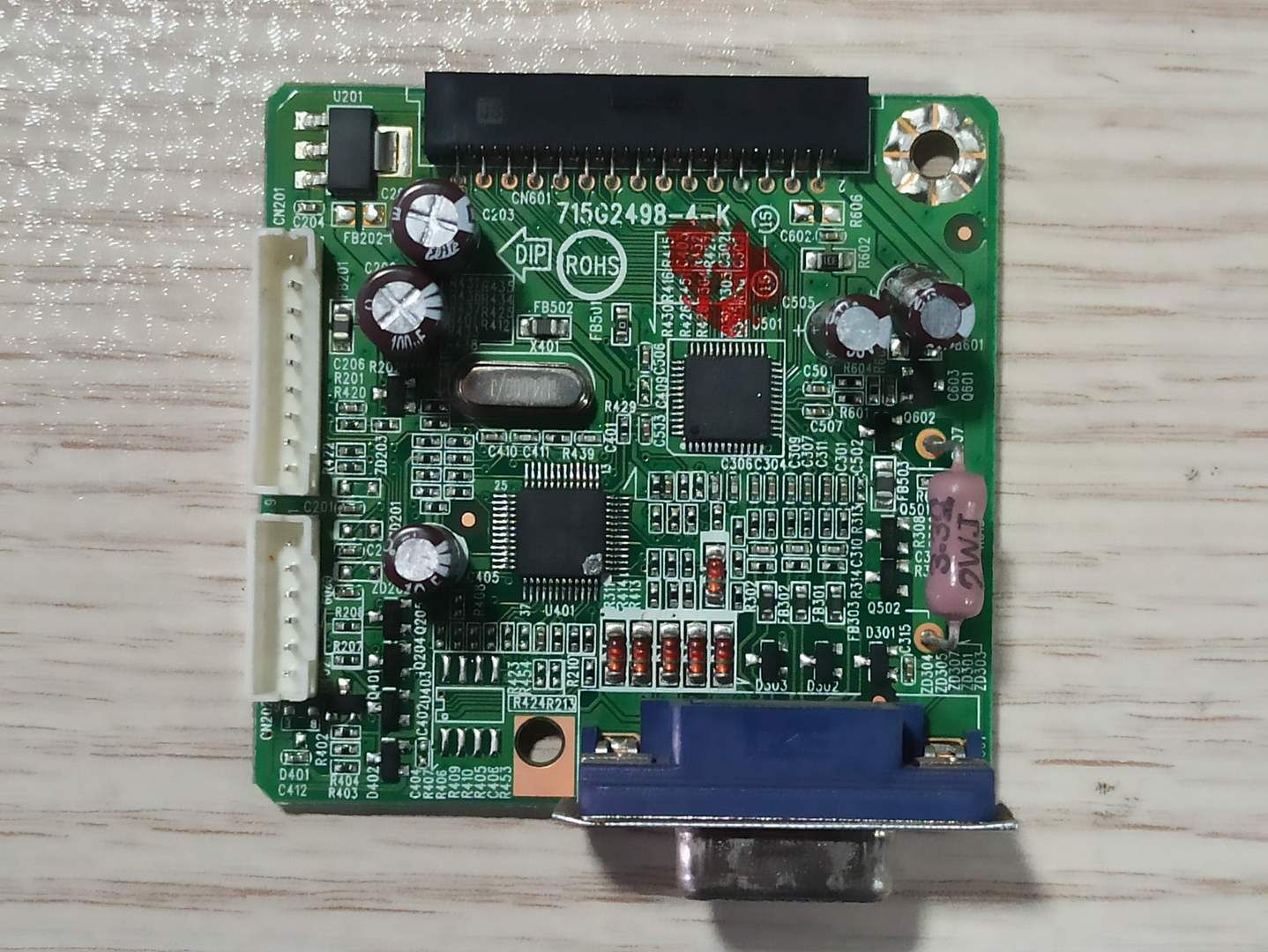 Monitör Vga Kartı 715G2498-4-K VGA Kart