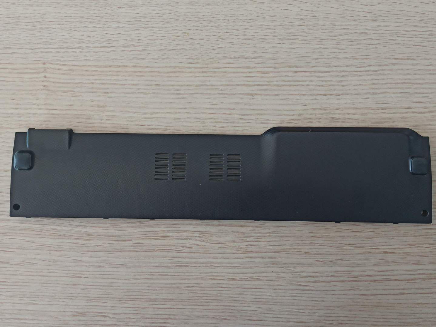 ASUS K55VD ALT KAPAK 13N0-M7A0812 13GN8D1AP81-2