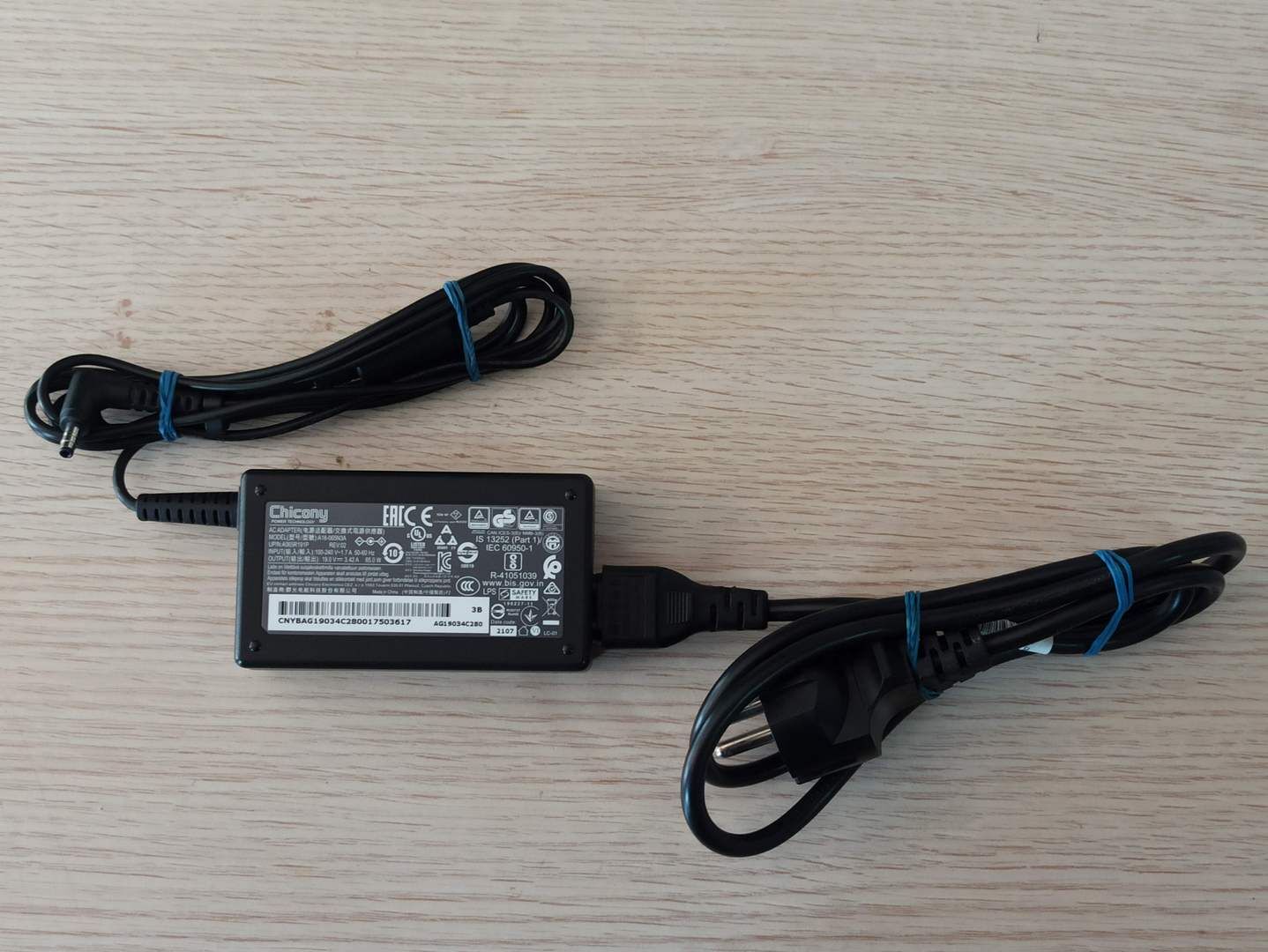 Casper S500 Adaptör A18-065N3A 19.0V 3.42A 65.0WATT