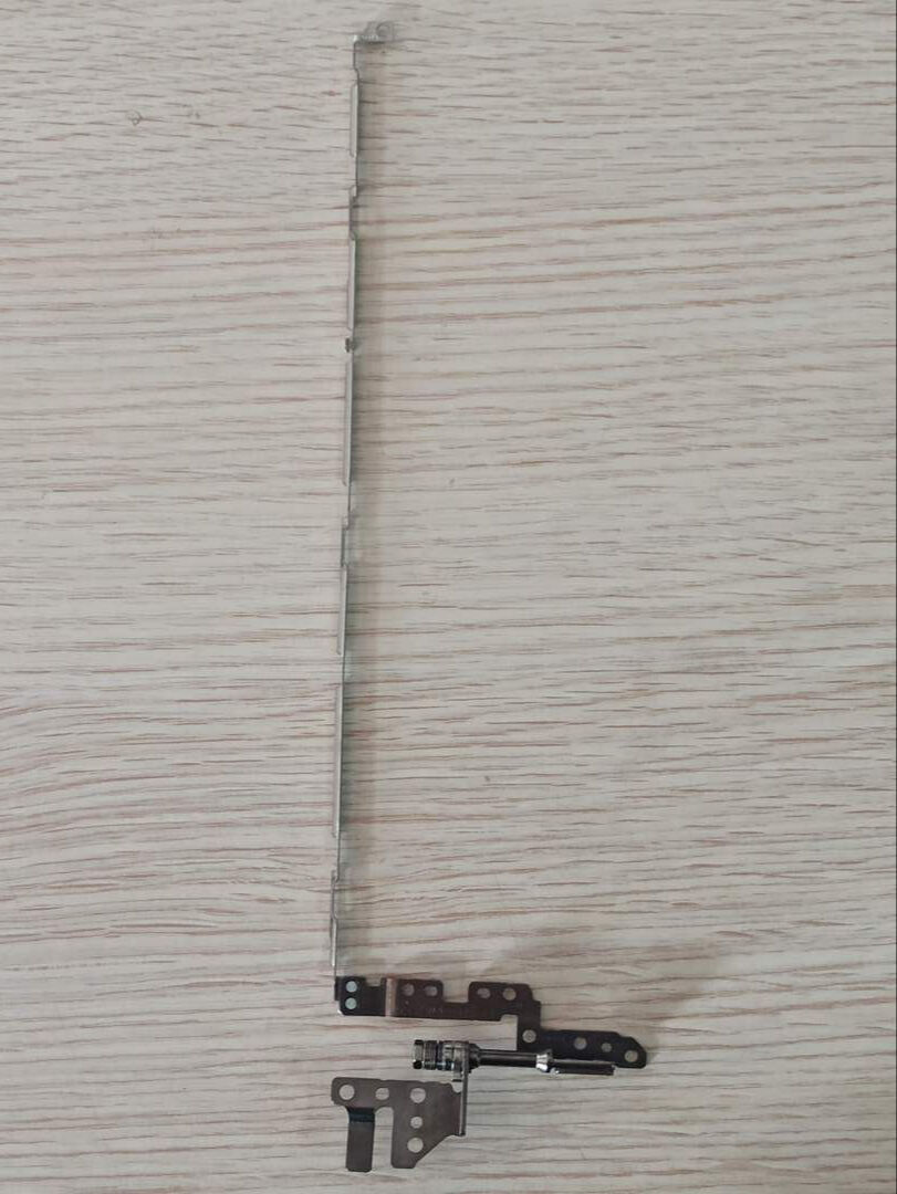 Lenovo IdeaPad 3 15ALC6 Menteşe Sol AM21P000420