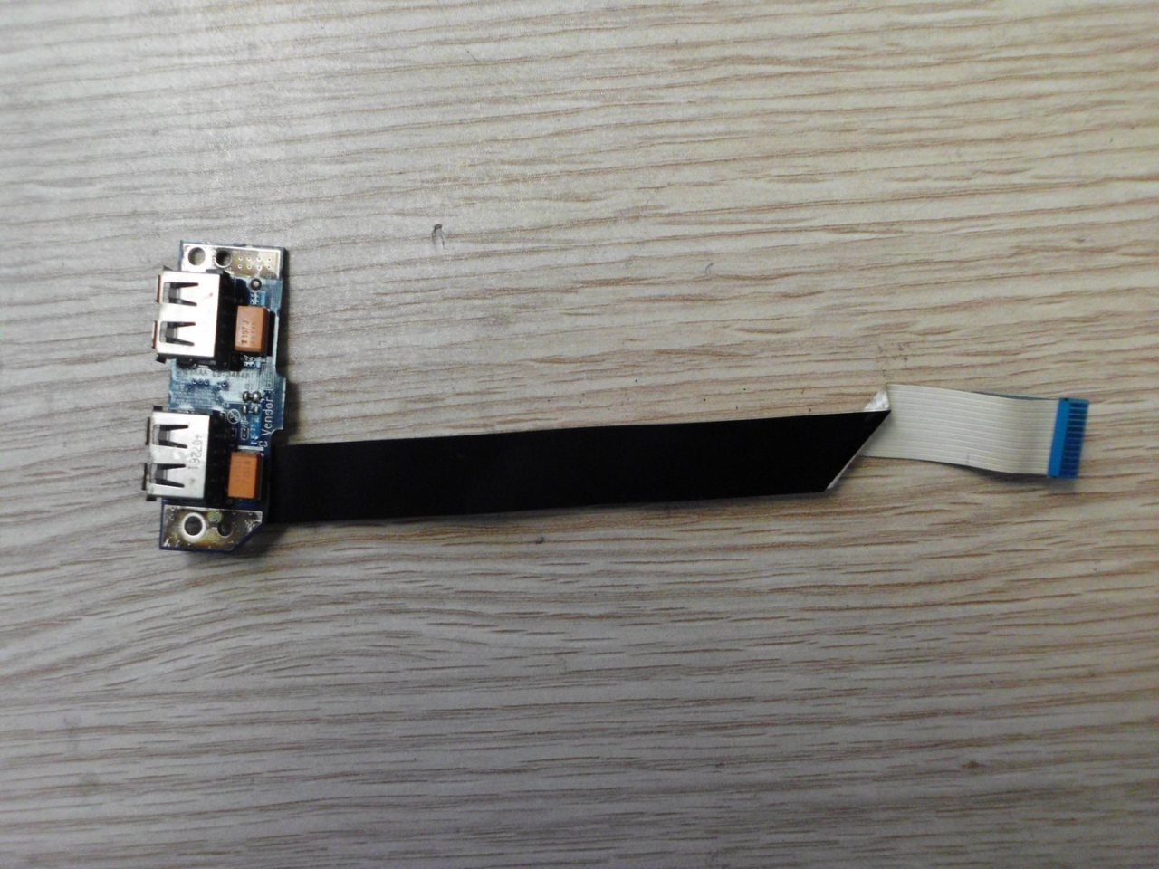 @ORIGINAL TOSHIBA A200 USB BOARD LS-3484P