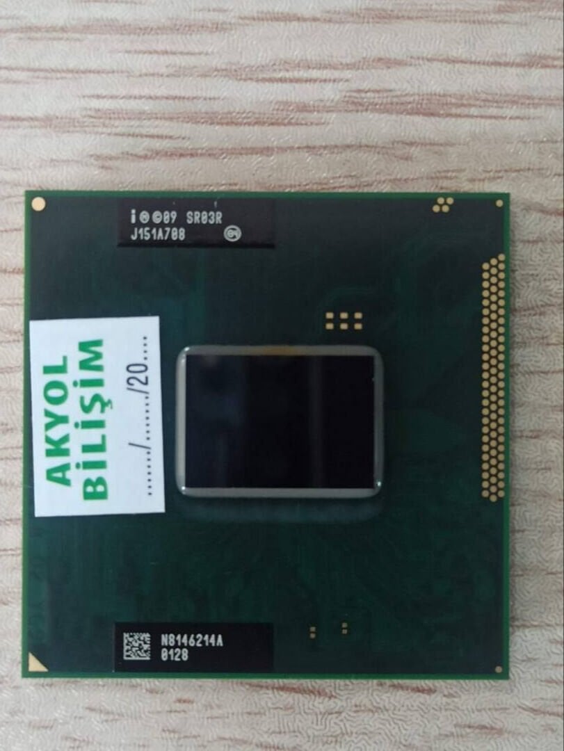 Intel Core i7-2640M 4M Cache up to 3.50 GHz SR03R