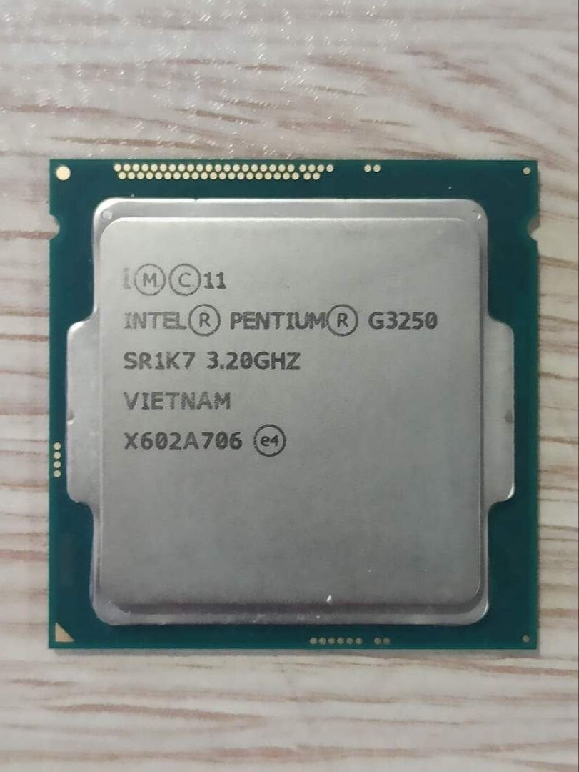 Intel G3250 Soket 1150 3.2GHz 3MB Cache 22nm SR1K7