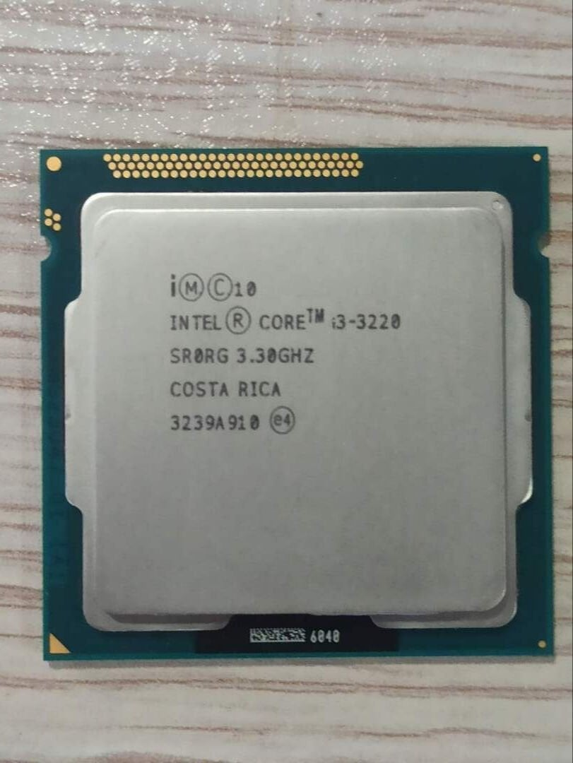 Intel i3 3220 Soket 1155 3.3GHz 3MB 22nm İşlemci SR0RG