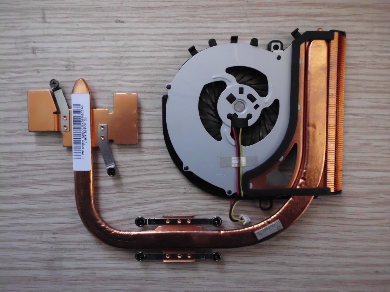 @ORIGINAL SONY SVF1521SSTW SVF152A29W FAN & BLOK E233037 UDQF2ZR76CQU