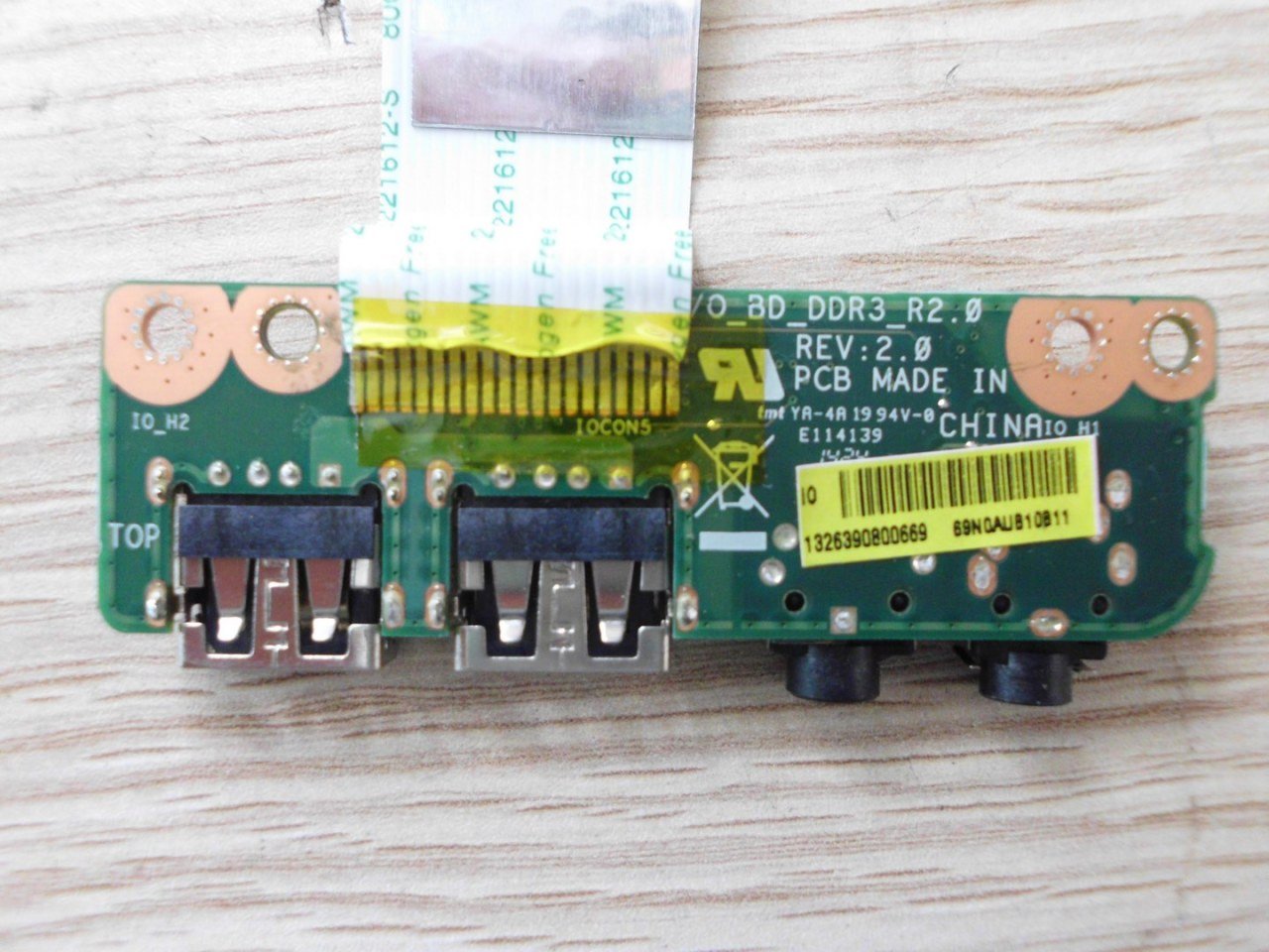 @ORIGINAL V3-772G USB BOARD