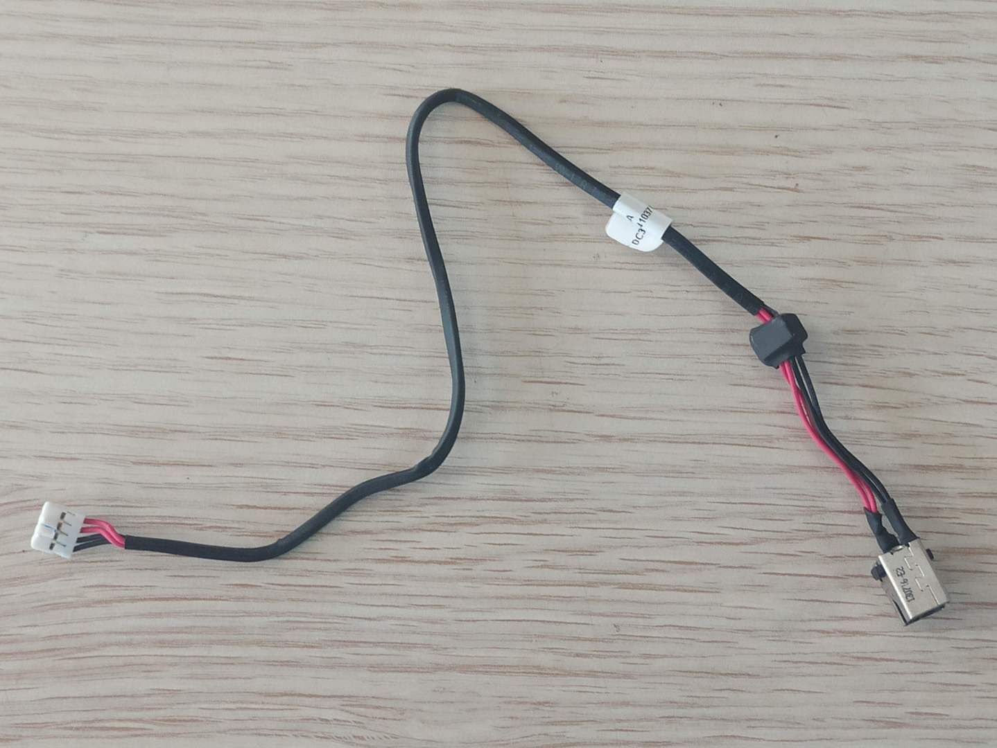 Toshiba M50T-A Dc Jack DC30100P500T