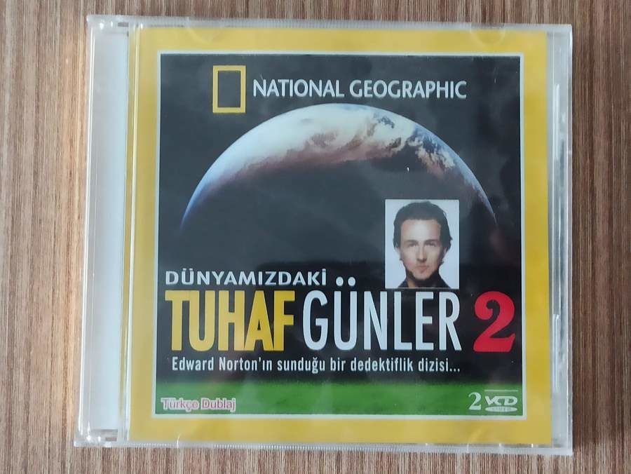 @ORIGINAL DÜNYAMIZDA TUHAF GÜNLER 2 - NATIONAL GEOGRAPHIC BELGESEL VCD