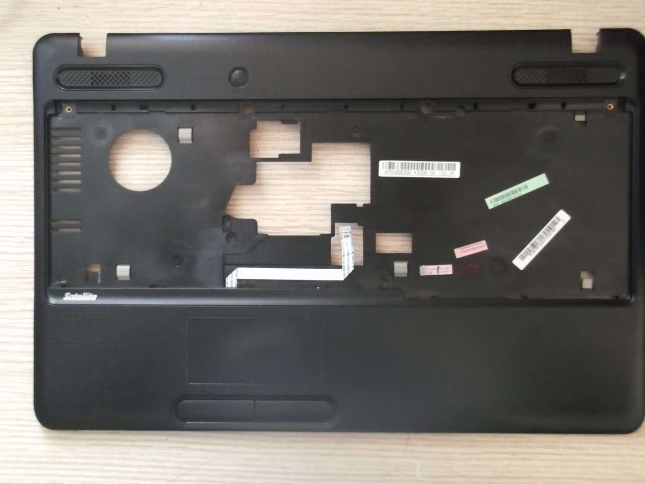 @ORIGINAL Toshiba C660 ÜST KASA ** AÇIKLAMA