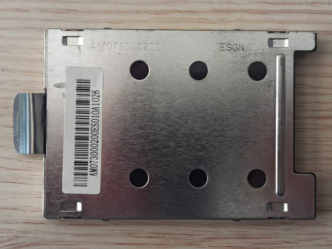 Toshiba L505 HDD Kızak AM073000200