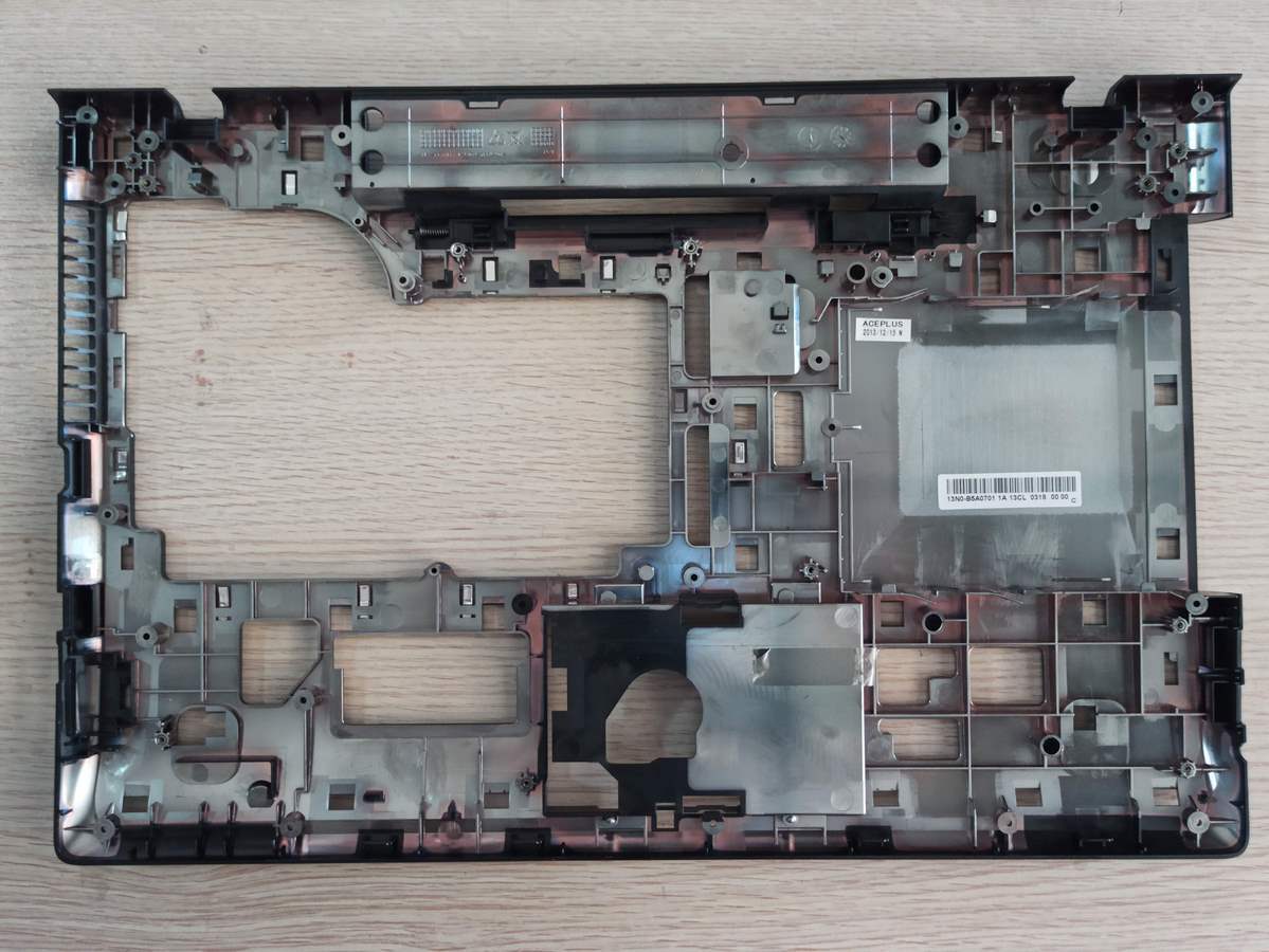 @ORIGINAL Lenovo G710 ALT KASA 13N0-B5A0701