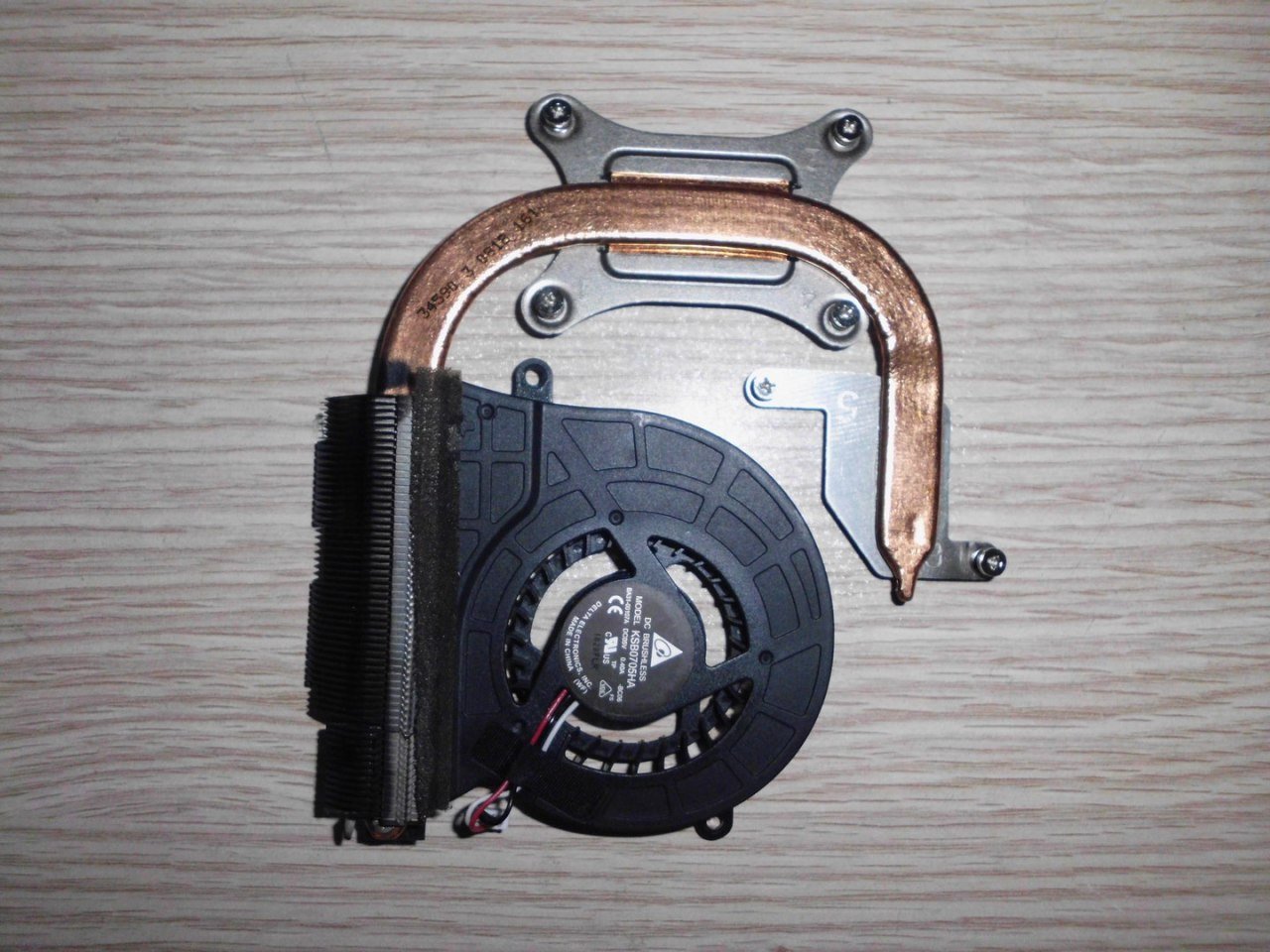 @ORIGINAL NP300E5A FAN BAKIR BLOK SOĞUTUCU KSB0705HA BA62-00639A