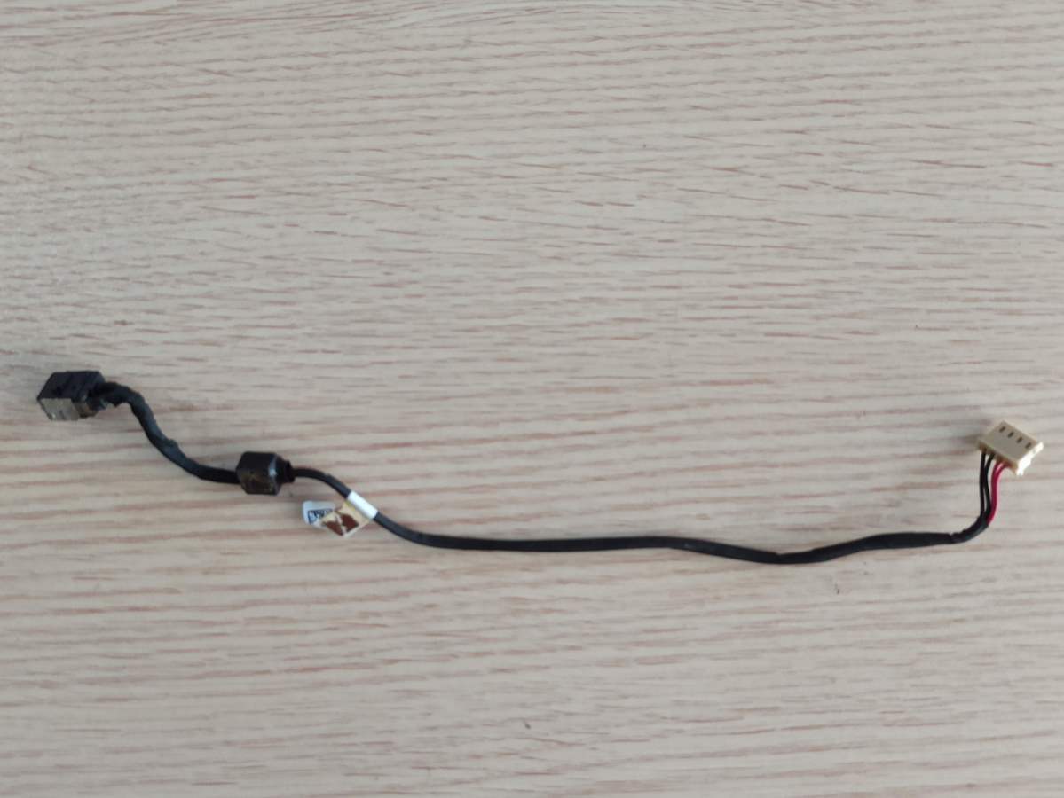 @ORIGINAL TOSHIBA L755 DC JACK DD0BLBPB010