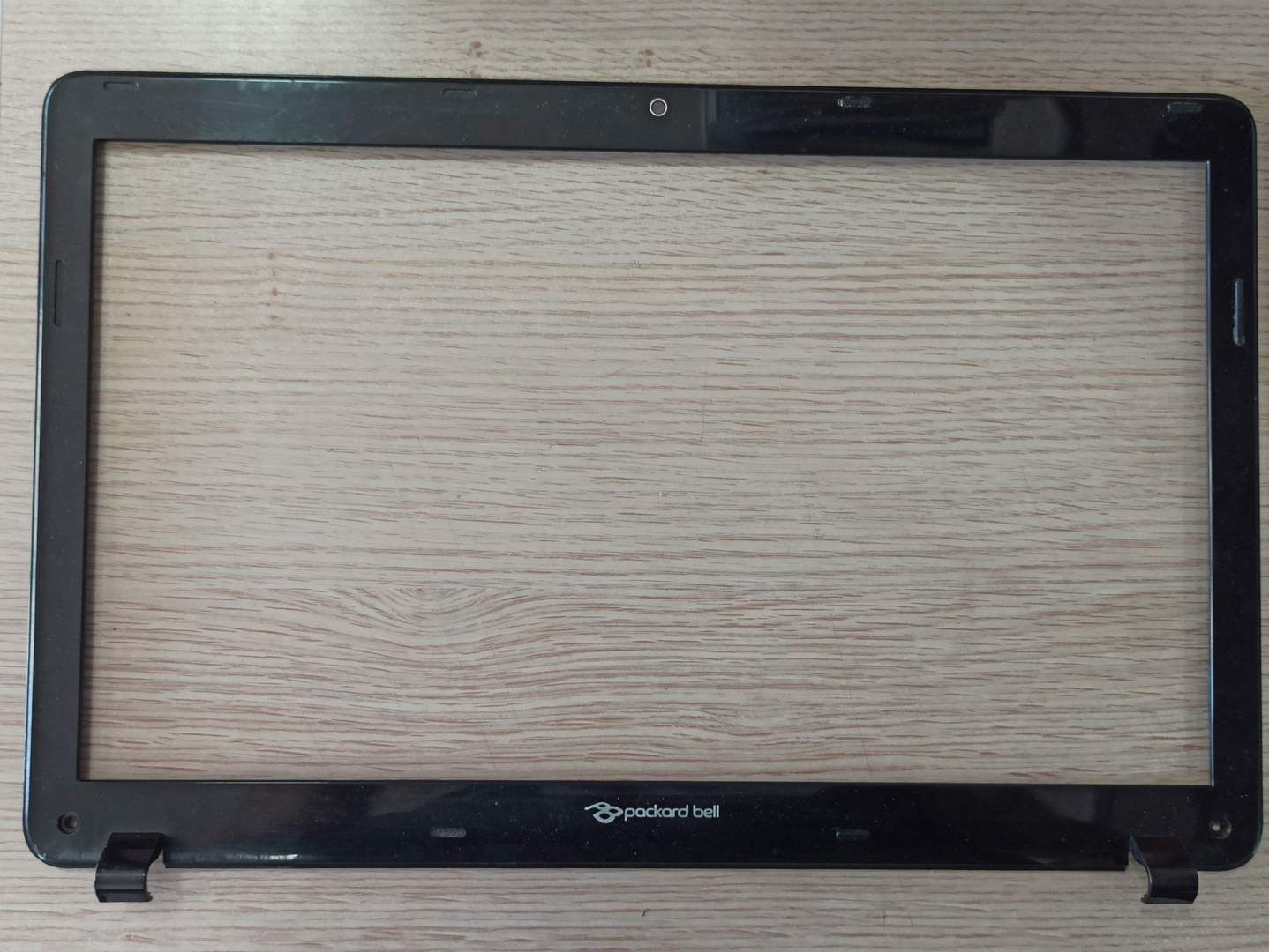 Packard Bell TS11-HR BEZEL FA0HJ000400 AP0HJ000200