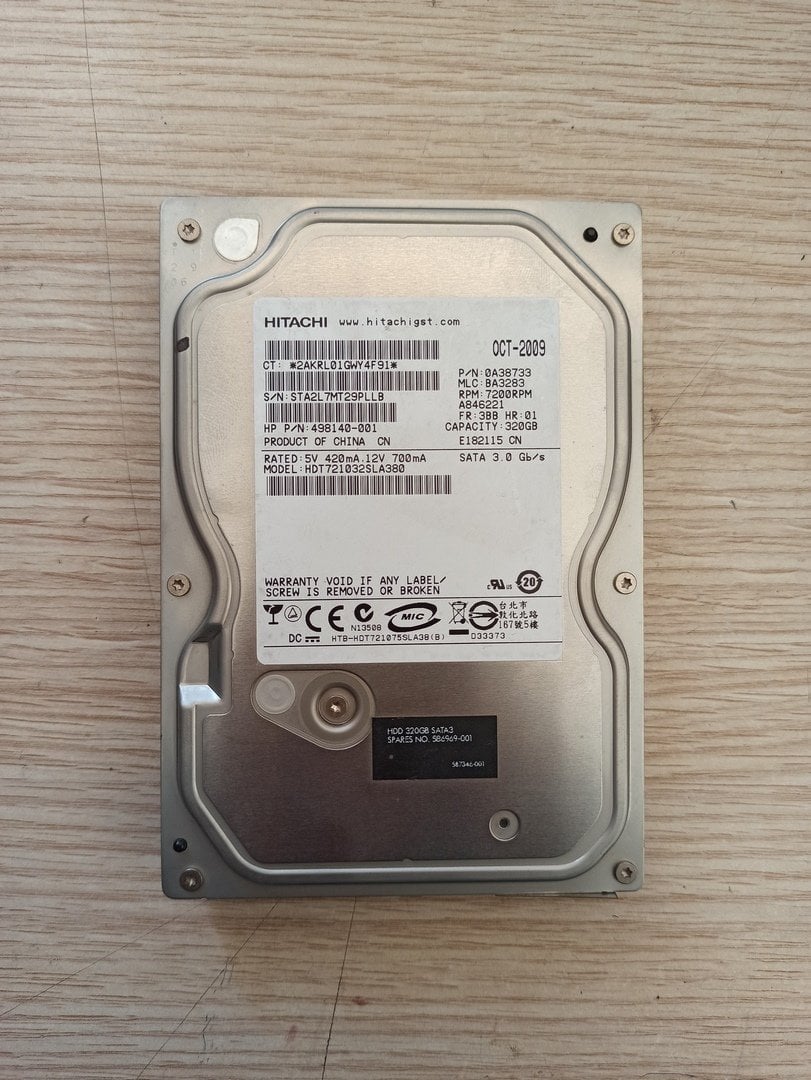 Arızalı Harddisk 320GB HITACHI HDT721032SLA380 110 0A90158 01