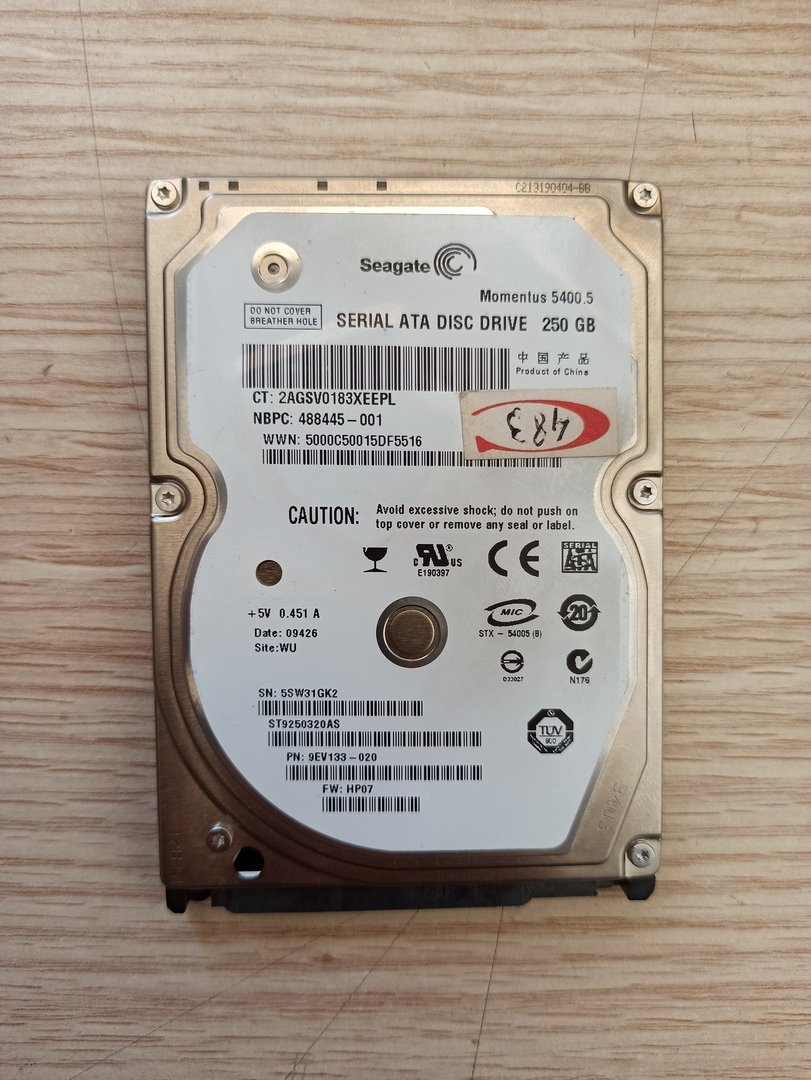 Arızalı Harddisk Seagate ST9250320AS 9EV133-020 100513491 RevB