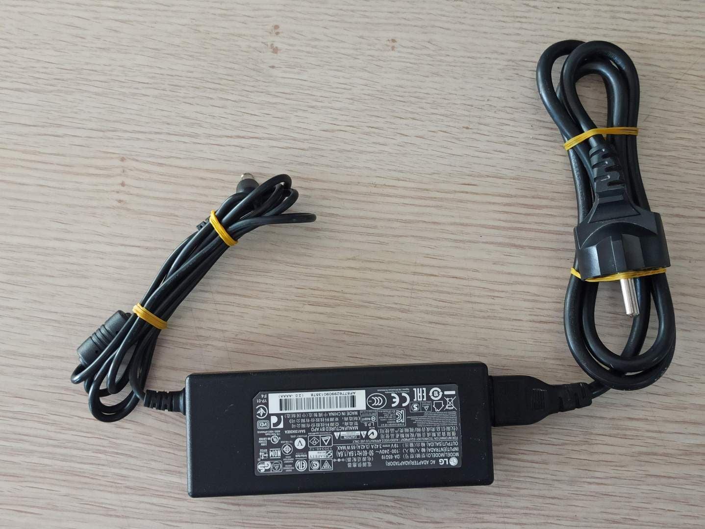 LG 27MP400P-B 27MP400P Adaptör DA-65G19