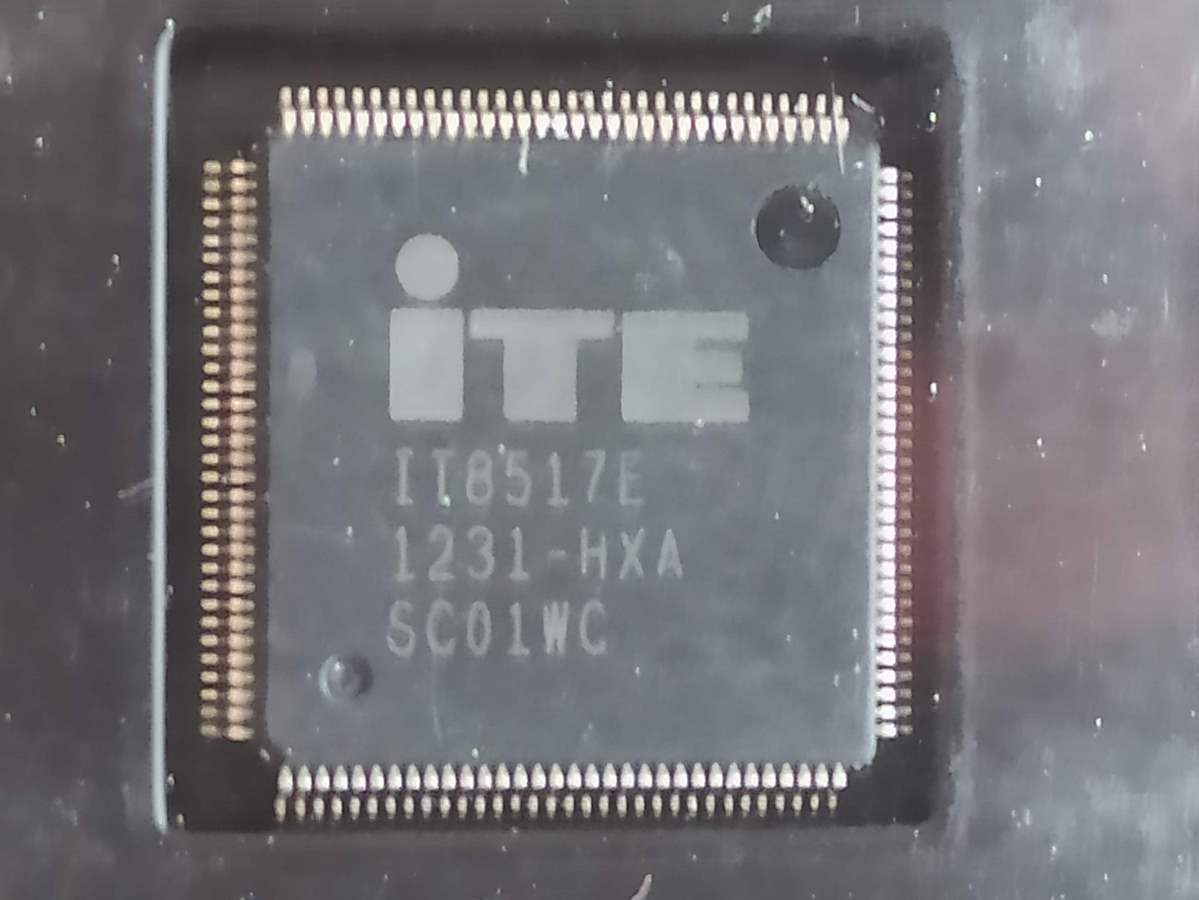 ITE IT8517E HXA IO CHIPSET