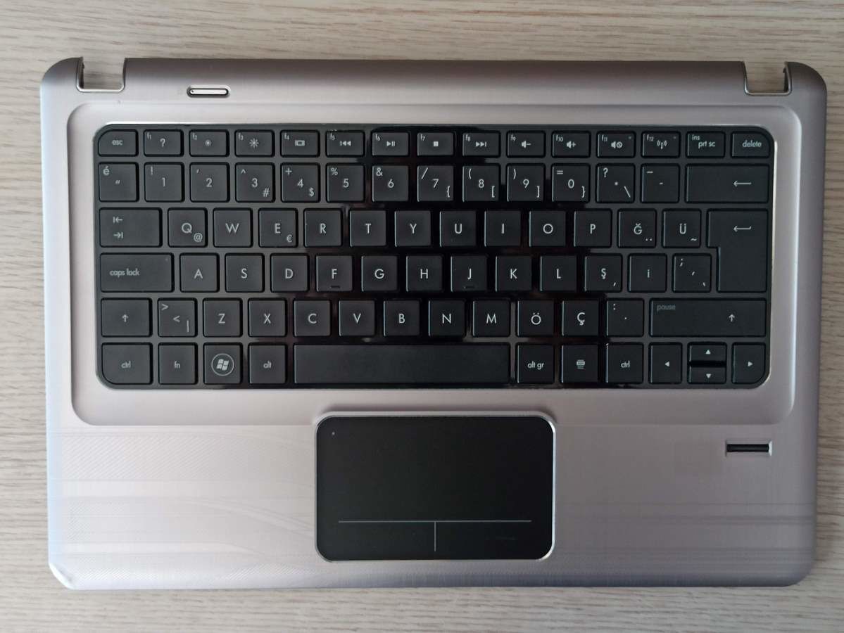 @ORIGINAL DV3-4050ET ÜST KASA DV3 ÜST KASA 582373-141 V110326AK1 6070B0422401 601335-001