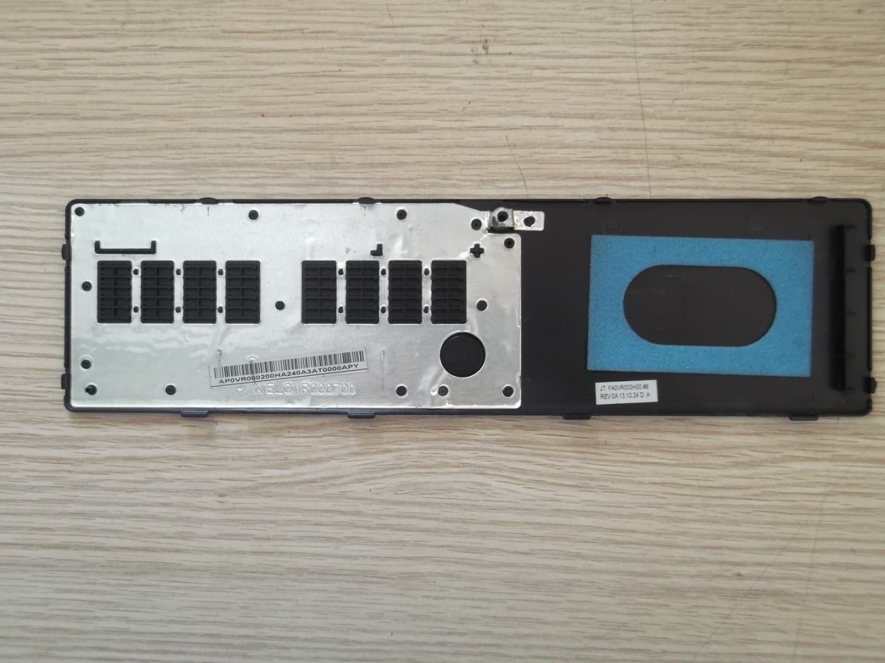 @ORIGINAL PACKARD BELL Z5WT1 EASYNOTE TE69-CX-300TK ALT KAPAK