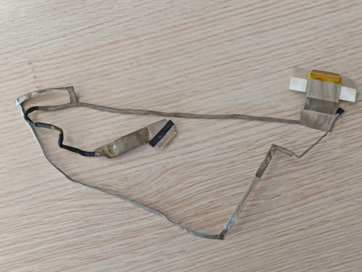 Lenovo G580 LCD Data DC02001ES10 QIWG6