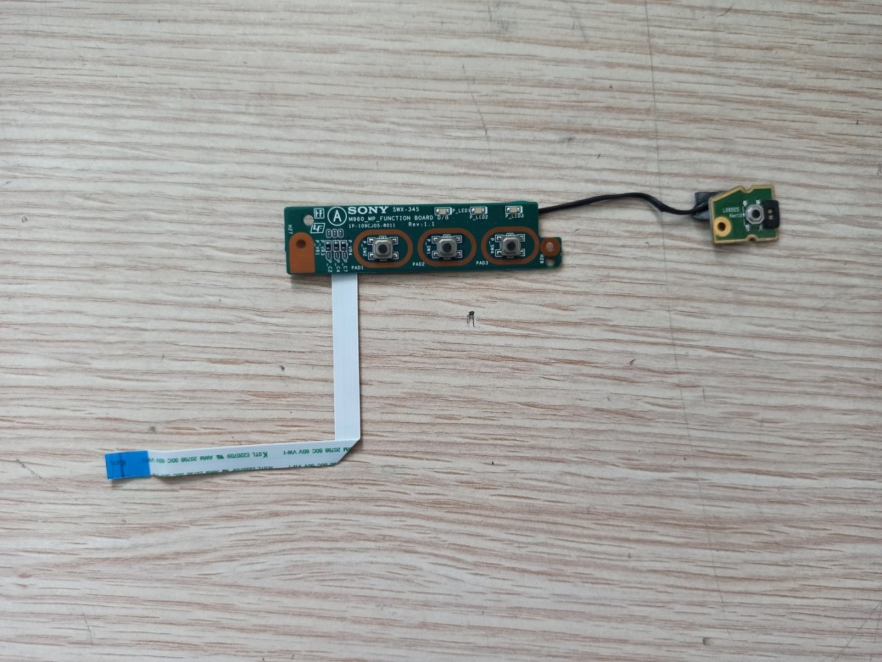 @ORIGINAL SONY VPCEB1S1E TETİK PCG-71211M TETİK 1P-109CJ05-8011 PCG-61211M TETİK