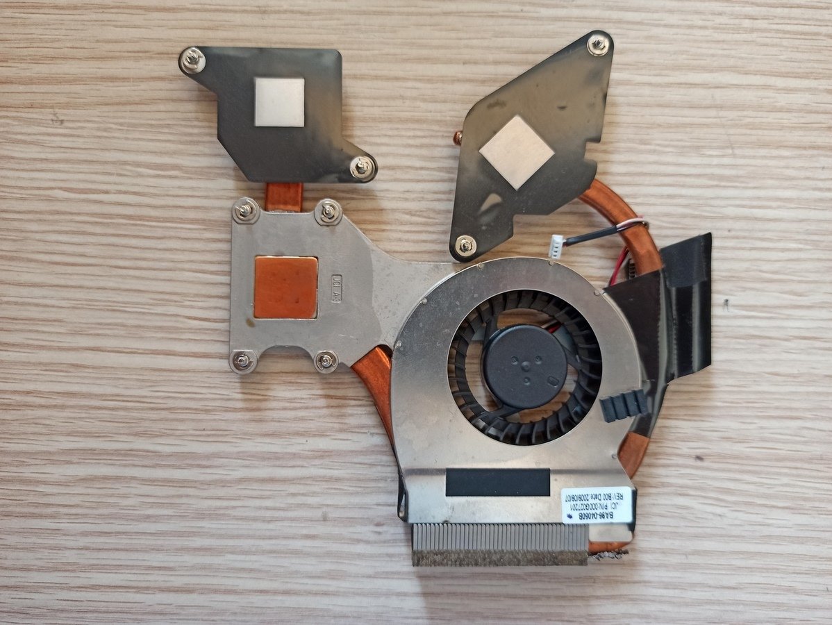 @ORIGINAL NP-R522H FAN & BAKIR BLOK R522 FAN R522 BAKIR BLOK BA96-04050B KSB0705HA