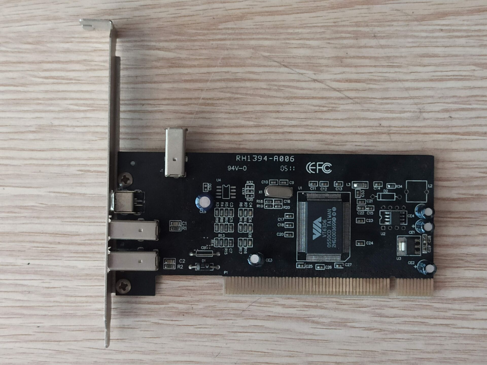 VT6306 PCI 3+1 Port 1394 FireWire Adapter Card KX301 RH1394-A006