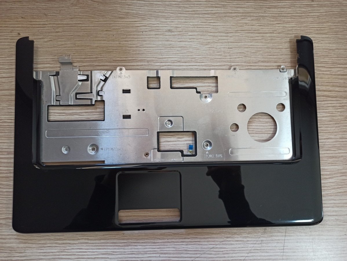 @ORIGINAL DELL 1545 ÜST KASA