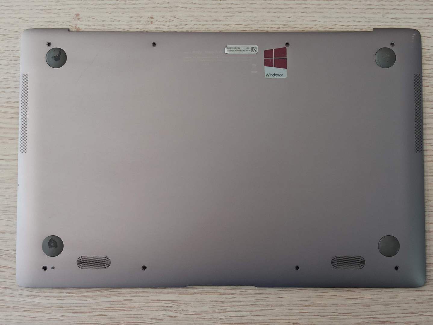 Asus UX390U Alt Kasa 13N0-UWA0F11