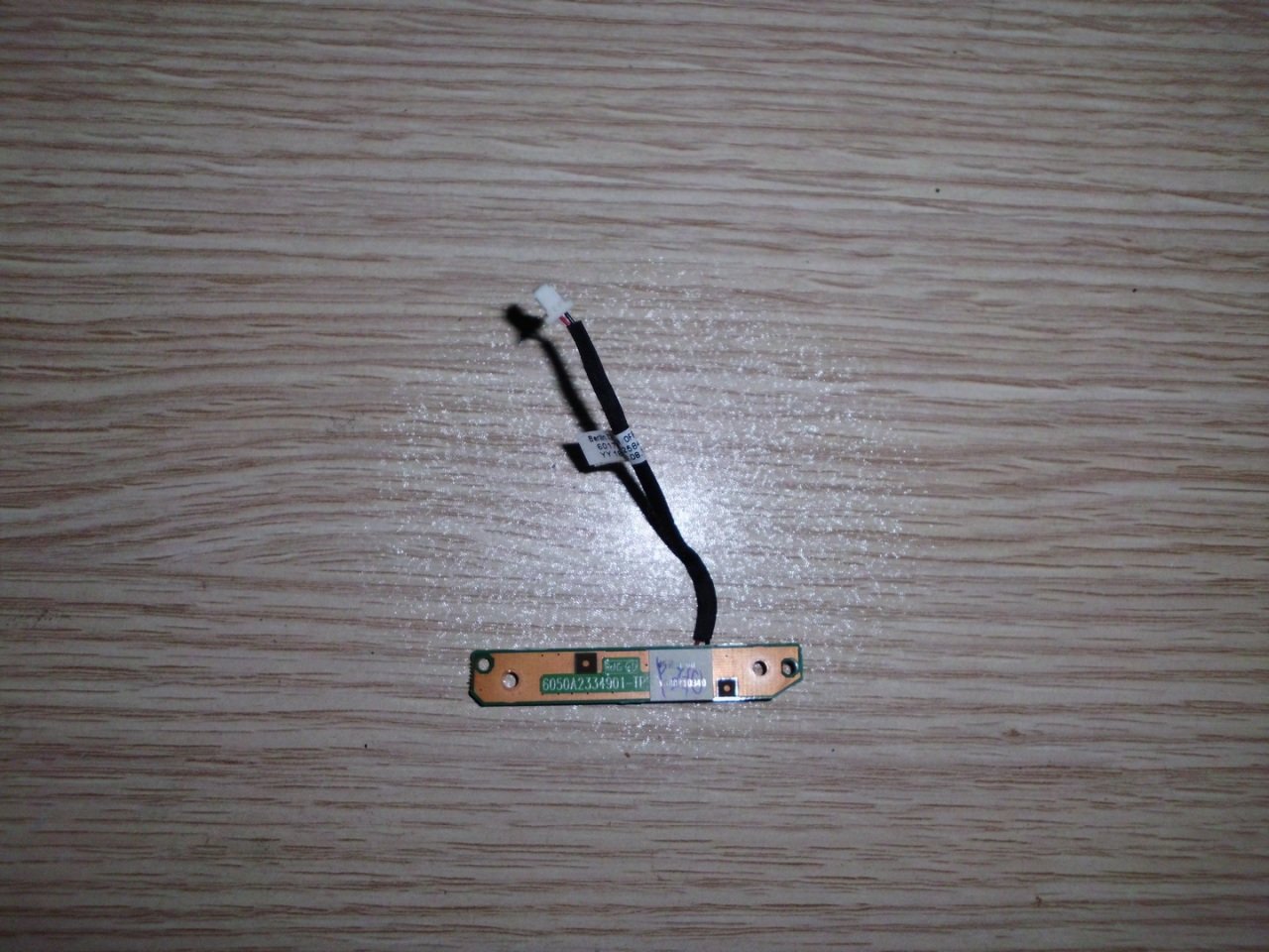 @ORIGINAL Toshiba L655 1CX Touch Pad On Off Button 6050A2334901-TPS